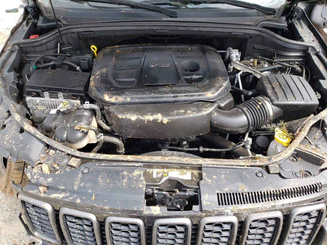 1C4RJFLG8LC347451 2020 Jeep Grand Cherokee Trailhawk