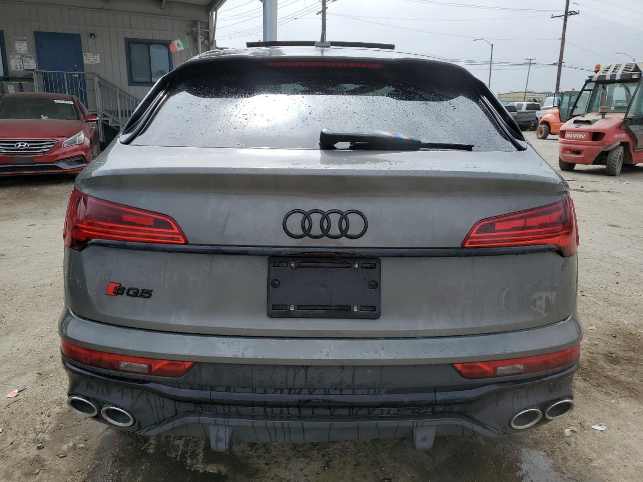 WA134AFY1P2021694 2023 Audi Sq5 Sportback Prestige