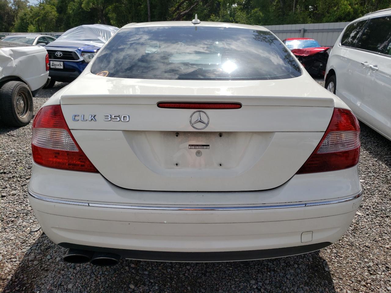 WDBTJ56H29F268996 2009 Mercedes-Benz Clk 350