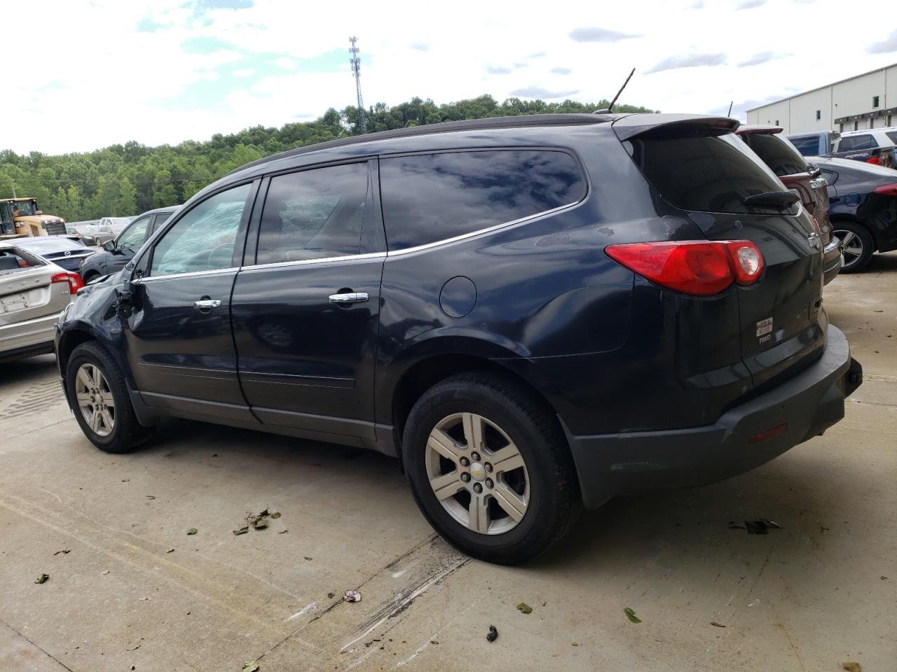 Lot #2833819046 2010 CHEVROLET TRAVERSE L