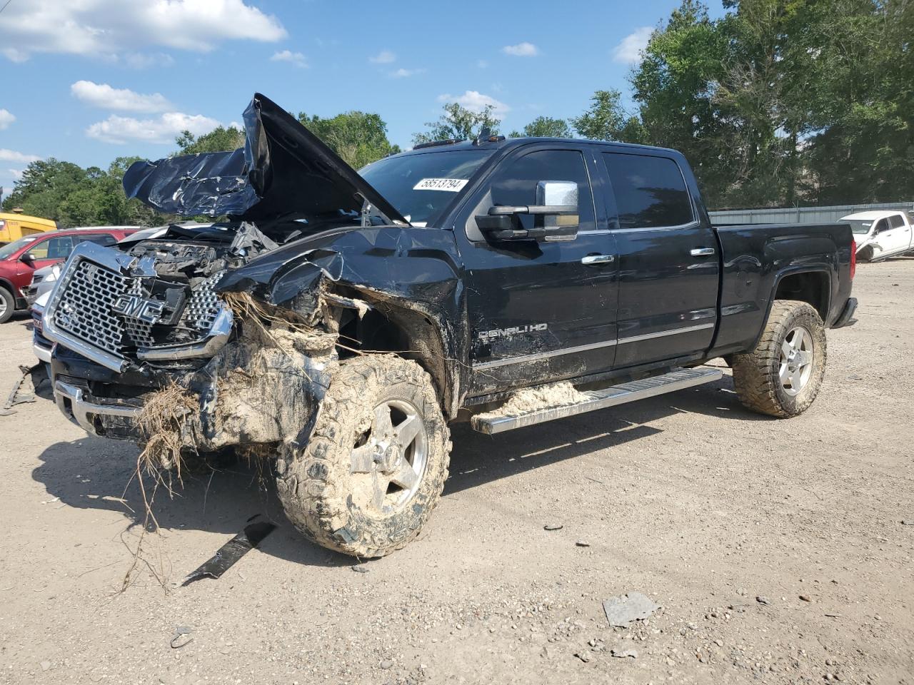 2015 GMC Sierra K2500 Denali vin: 1GT120E8XFF624035