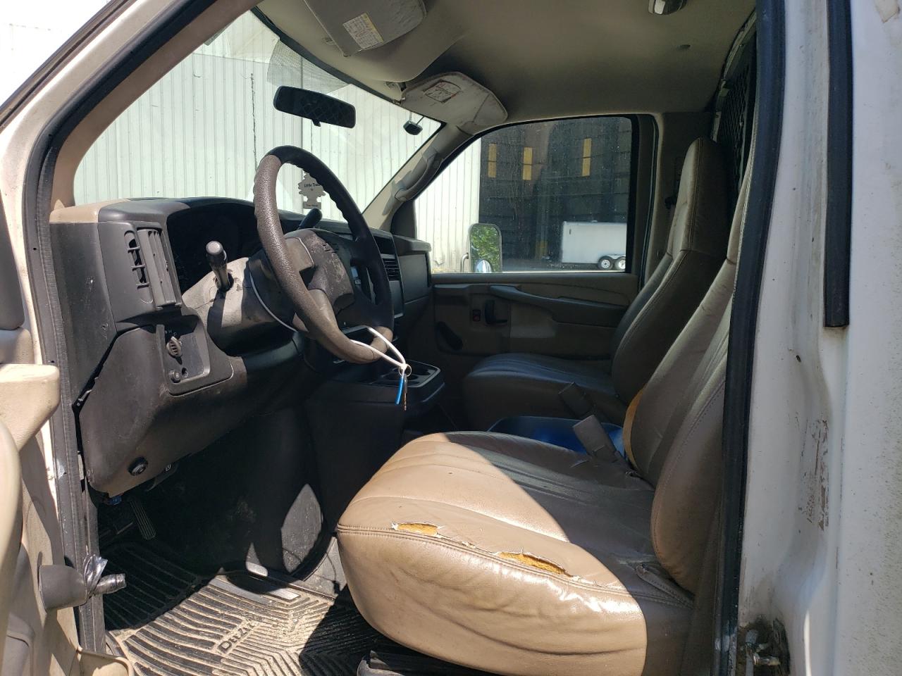 1GBJG31UX51212316 2005 Chevrolet Express G3500