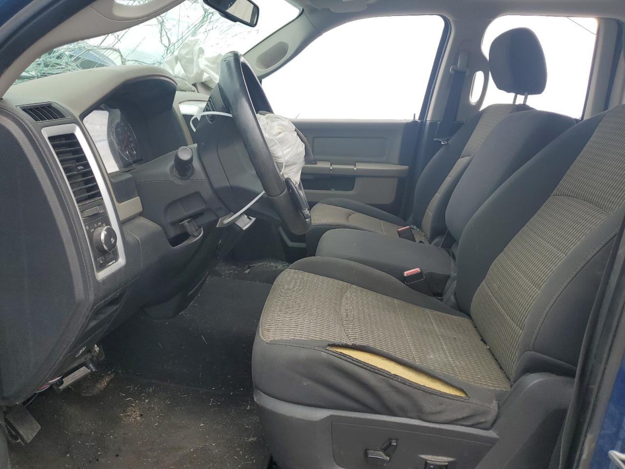 1D7RV1GT5AS261232 2010 Dodge Ram 1500