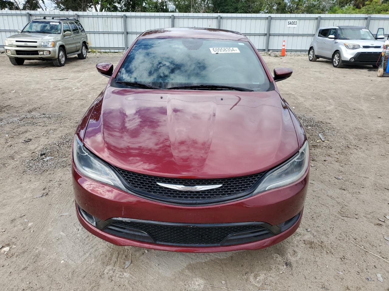 2015 Chrysler 200 S vin: 1C3CCCDG9FN678551