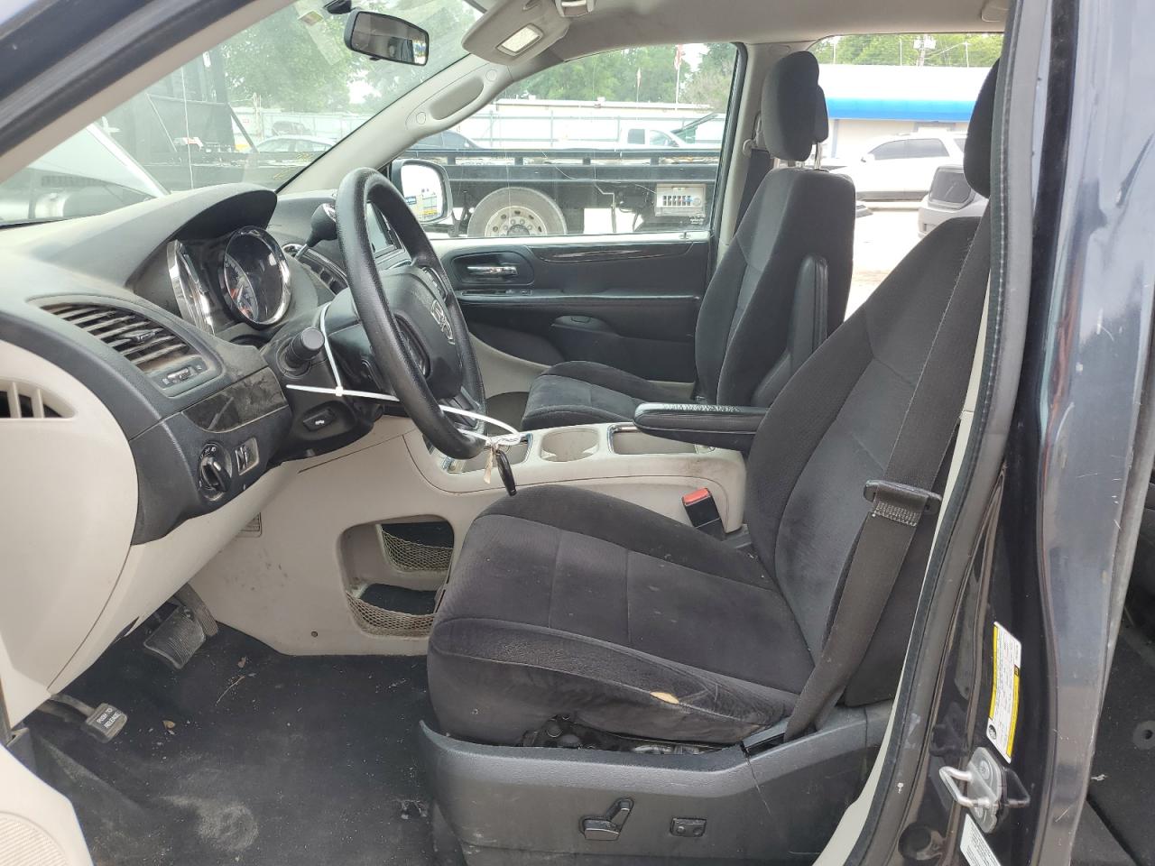 2C4RDGCG4ER183719 2014 Dodge Grand Caravan Sxt