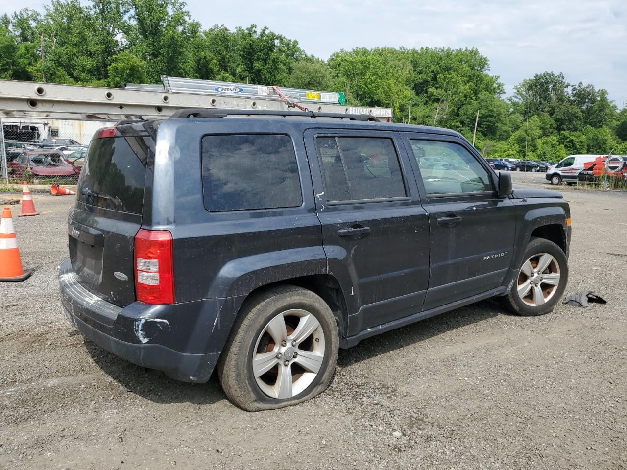 1C4NJRFB6FD175807 2015 Jeep Patriot Latitude