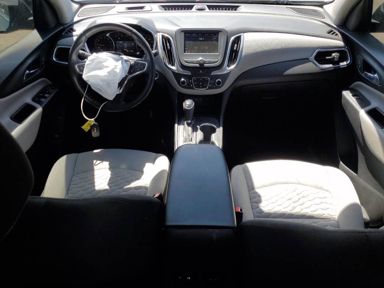 2GNAXUEV5M6146393 2021 Chevrolet Equinox Lt