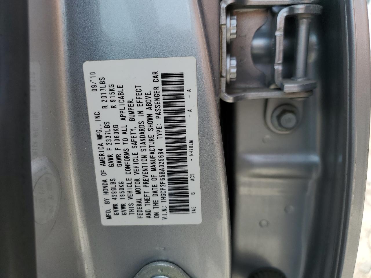 1HGCP2F65BA025684 2011 Honda Accord Se