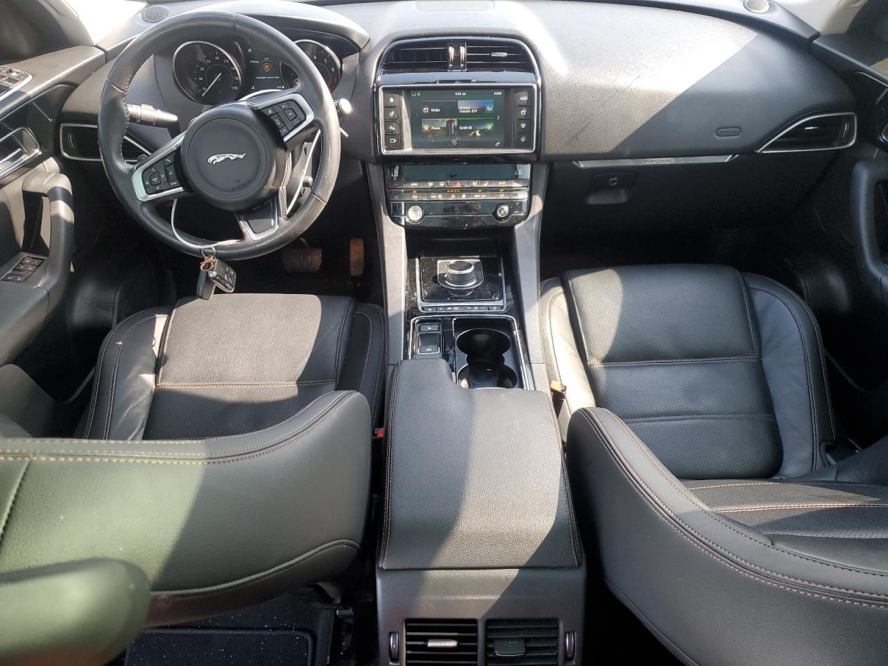 SADCK2FX8JA325437 2018 Jaguar F-Pace Prestige