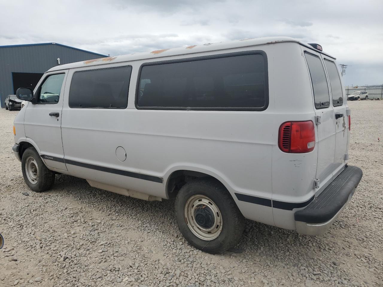 2B4JB25T7XK562044 1999 Dodge Ram Wagon B2500