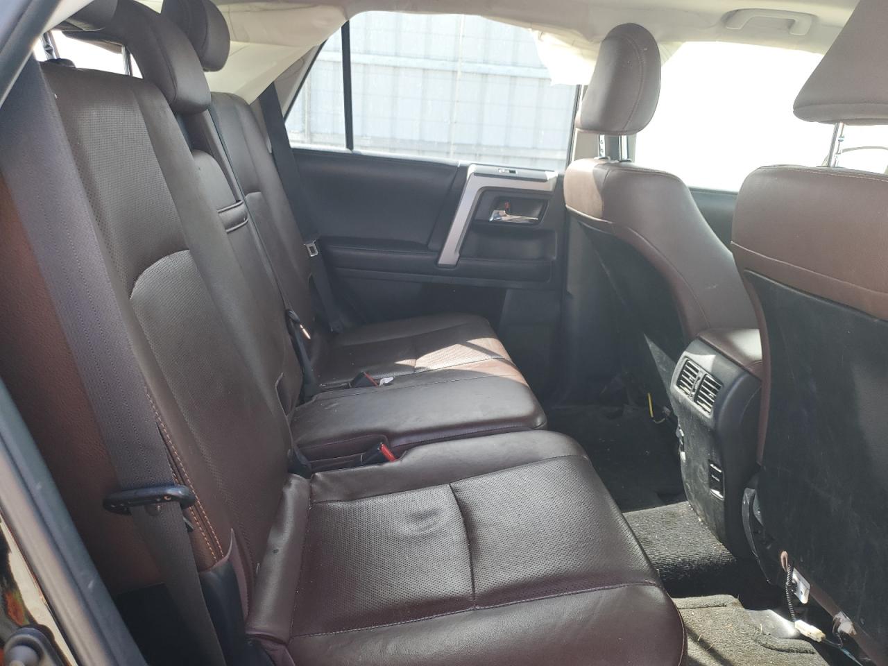 JTEBU5JRXE5165633 2014 Toyota 4Runner Sr5