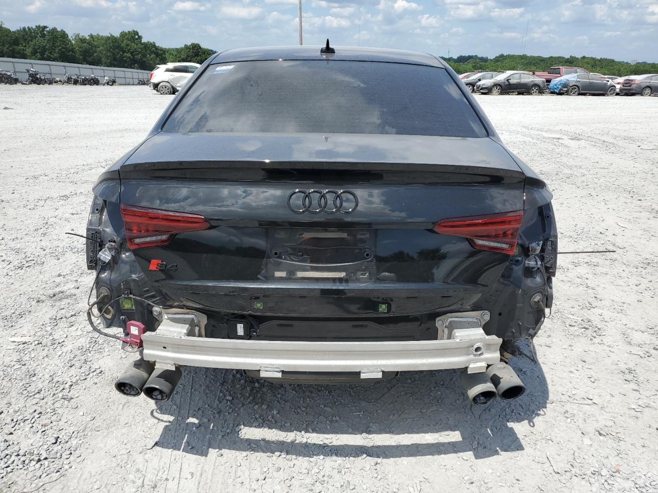 WAUB4AF41JA097036 2018 Audi S4 Premium Plus