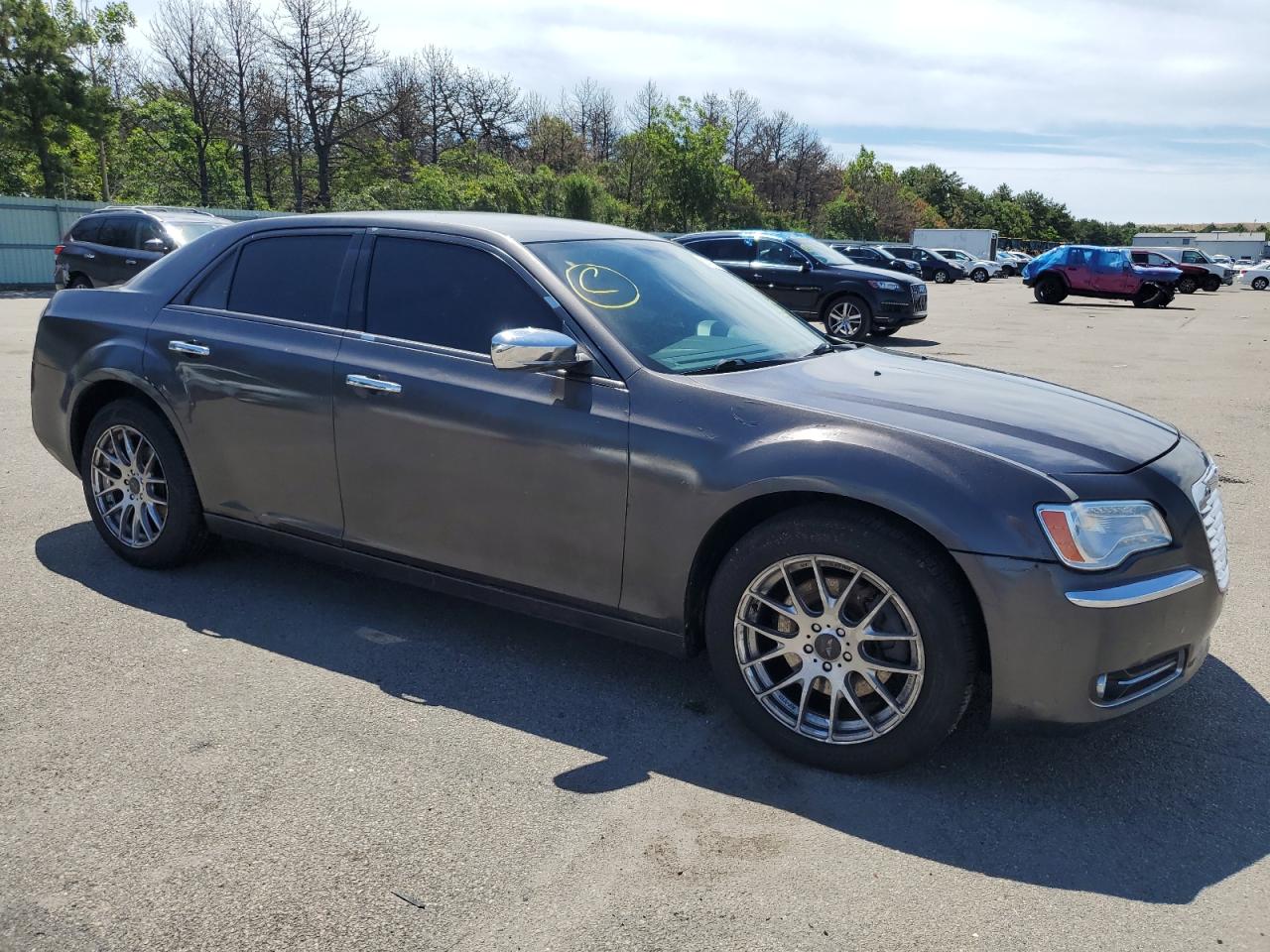 2013 Chrysler 300C vin: 2C3CCAKT1DH683799