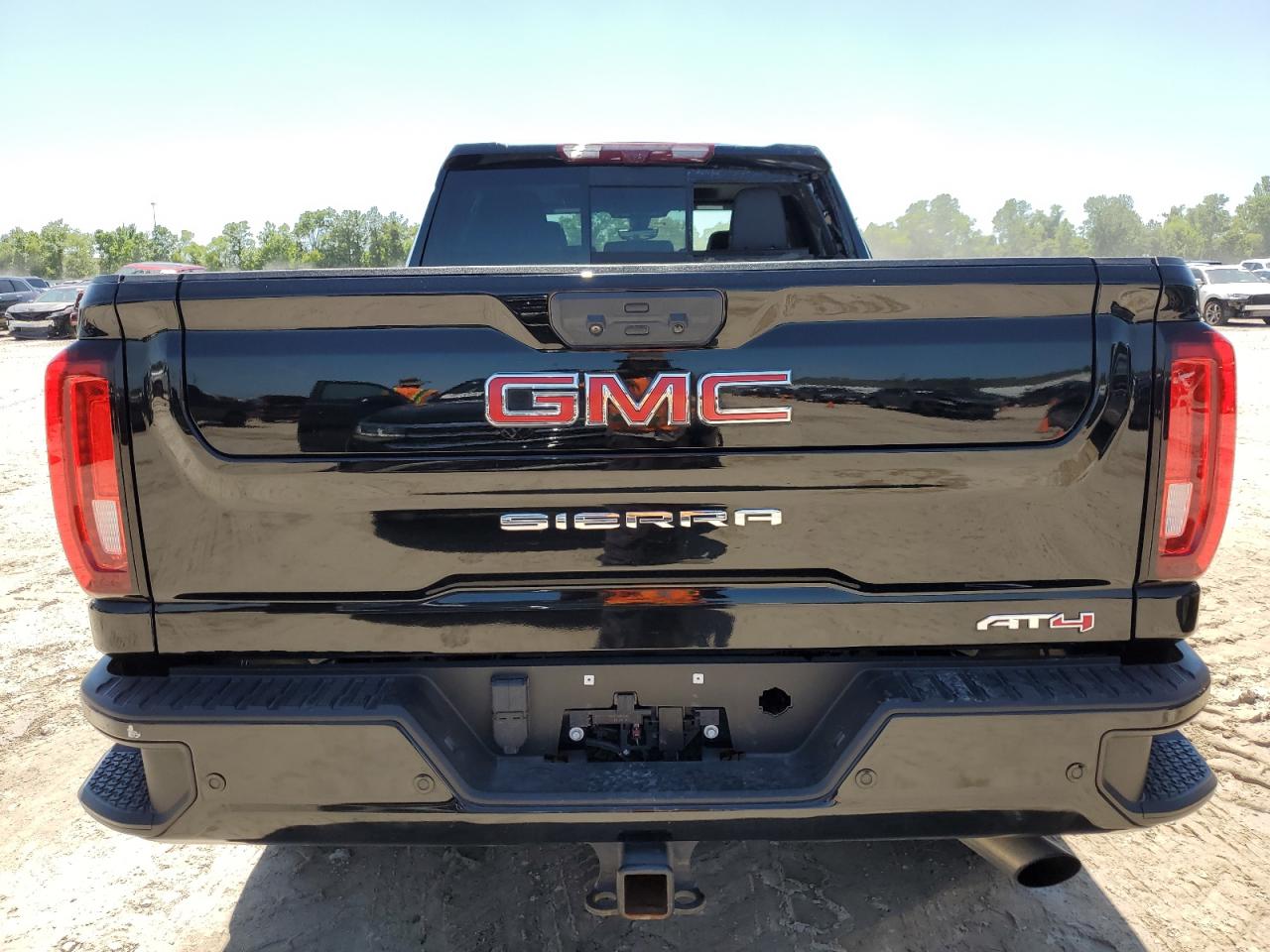 1GT49PE71NF163539 2022 GMC Sierra K2500 At4