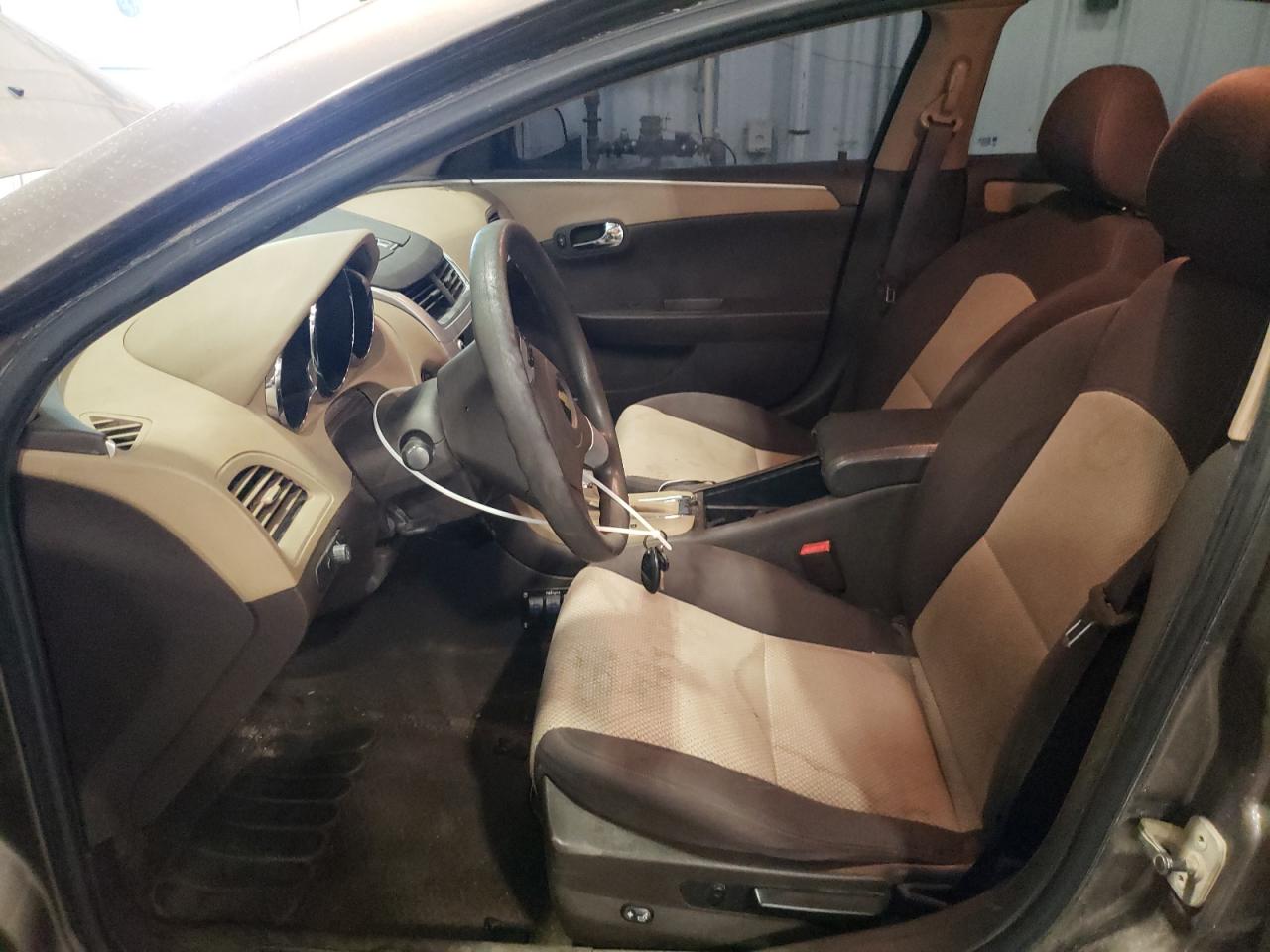 1G1ZA5E00AF281217 2010 Chevrolet Malibu Ls