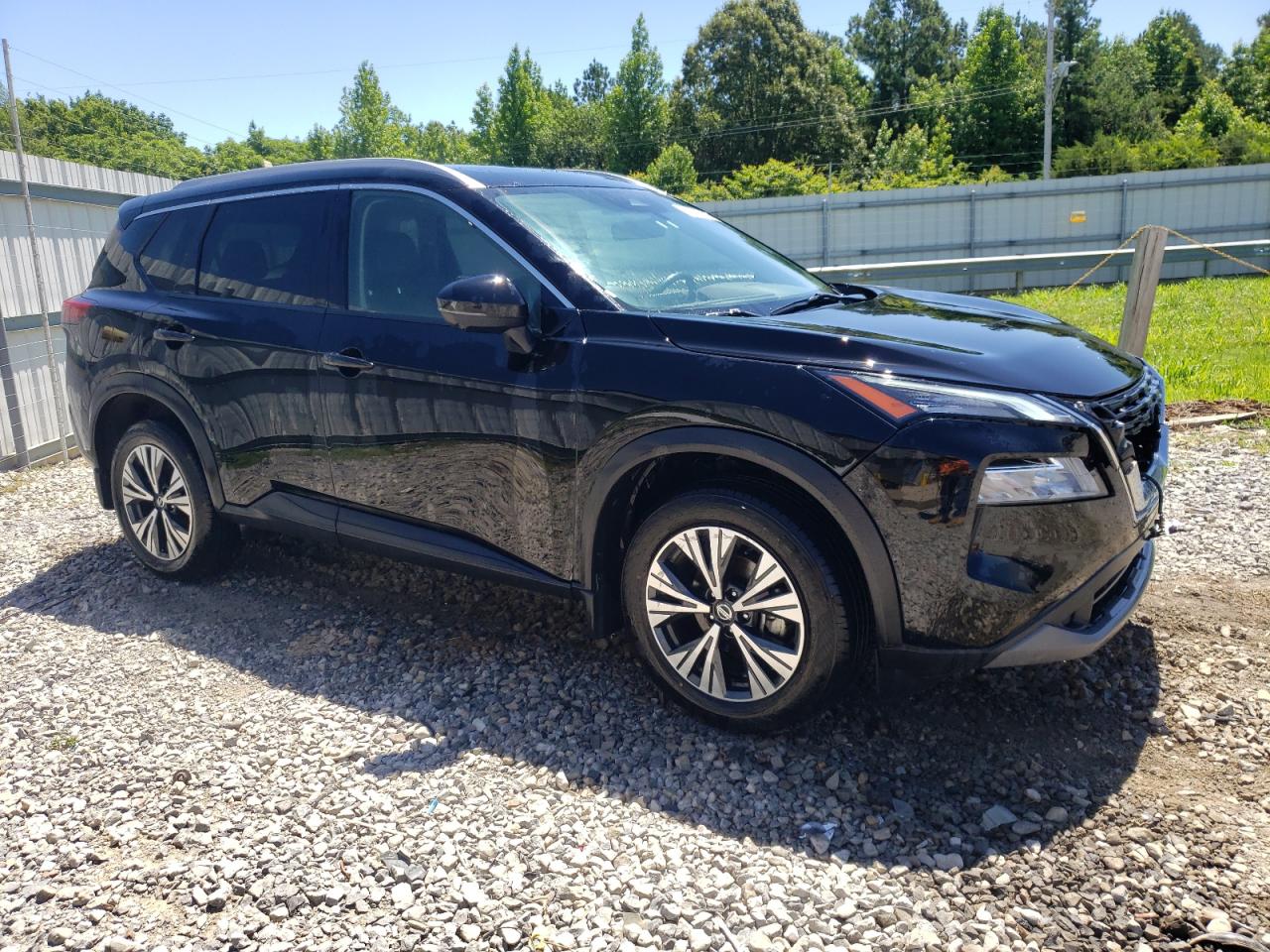 JN8BT3BB3MW450345 2021 Nissan Rogue Sv