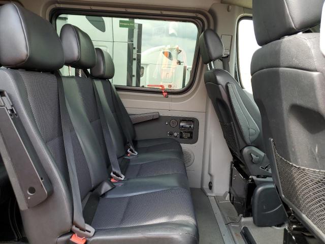 2018 Mercedes-Benz Sprinter 2500 VIN: WDZPE8CD0JP615220 Lot: 57281634