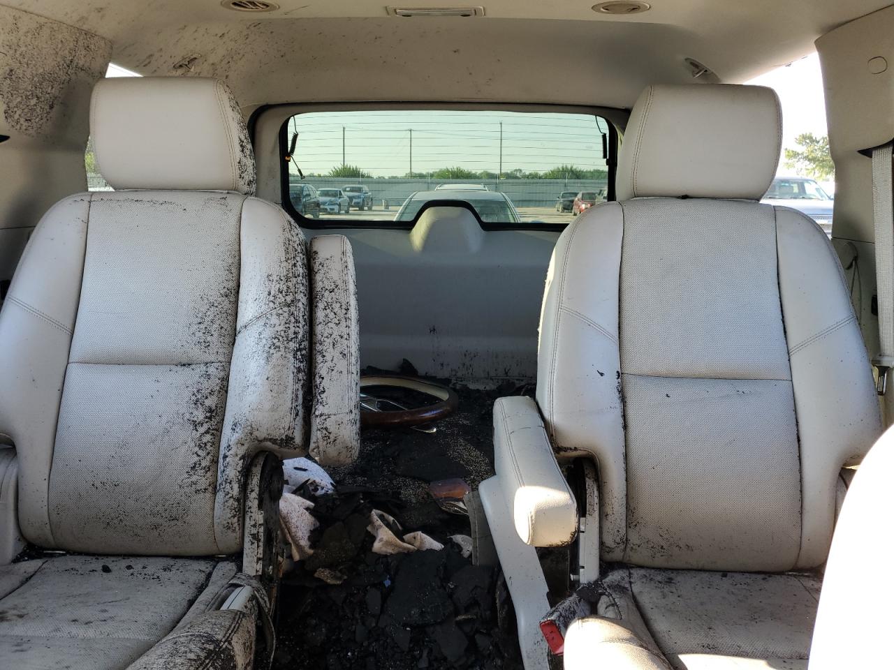 1GNSCCE09DR148134 2013 Chevrolet Tahoe C1500 Ltz