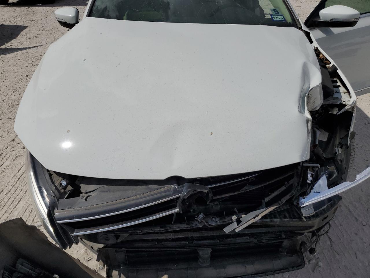 3VWL17AJ1HM265736 2017 Volkswagen Jetta Sel