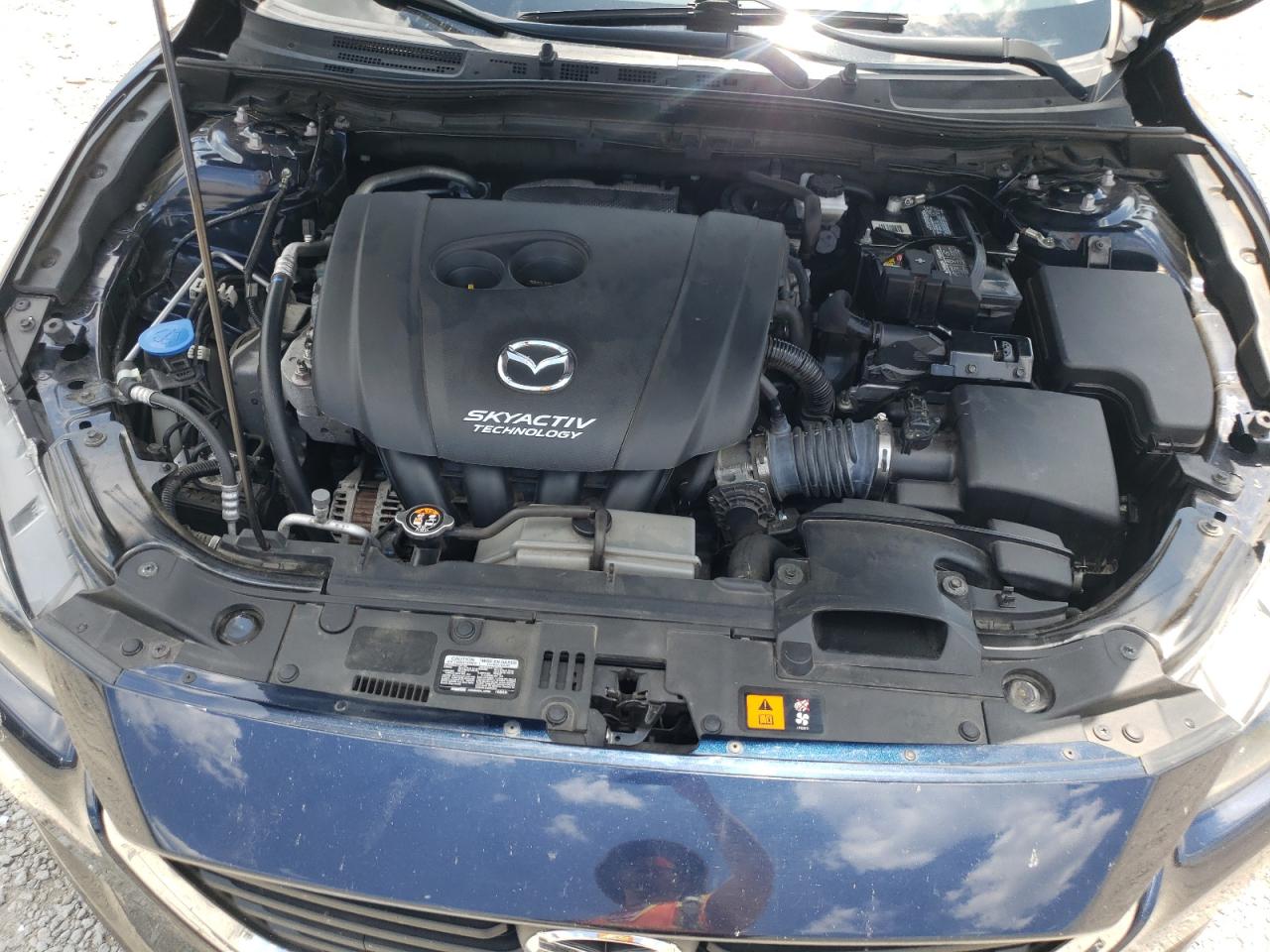 3MZBN1V38JM264792 2018 Mazda 3 Touring