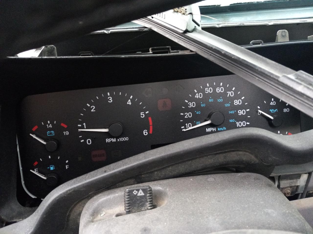 1J4FY19S4WP780687 1998 Jeep Wrangler / Tj Sport