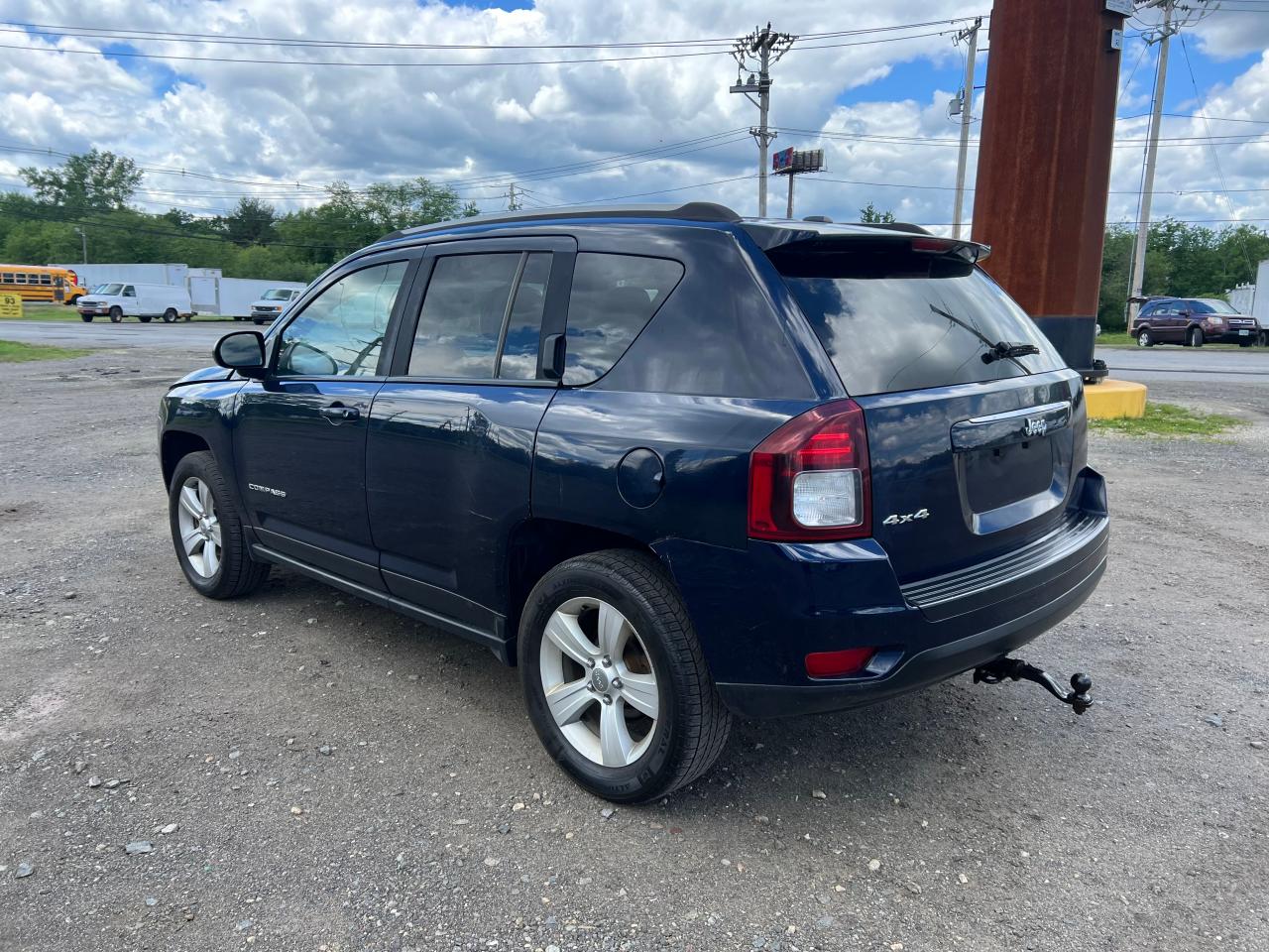 1C4NJDBB4GD782329 2016 Jeep Compass Sport