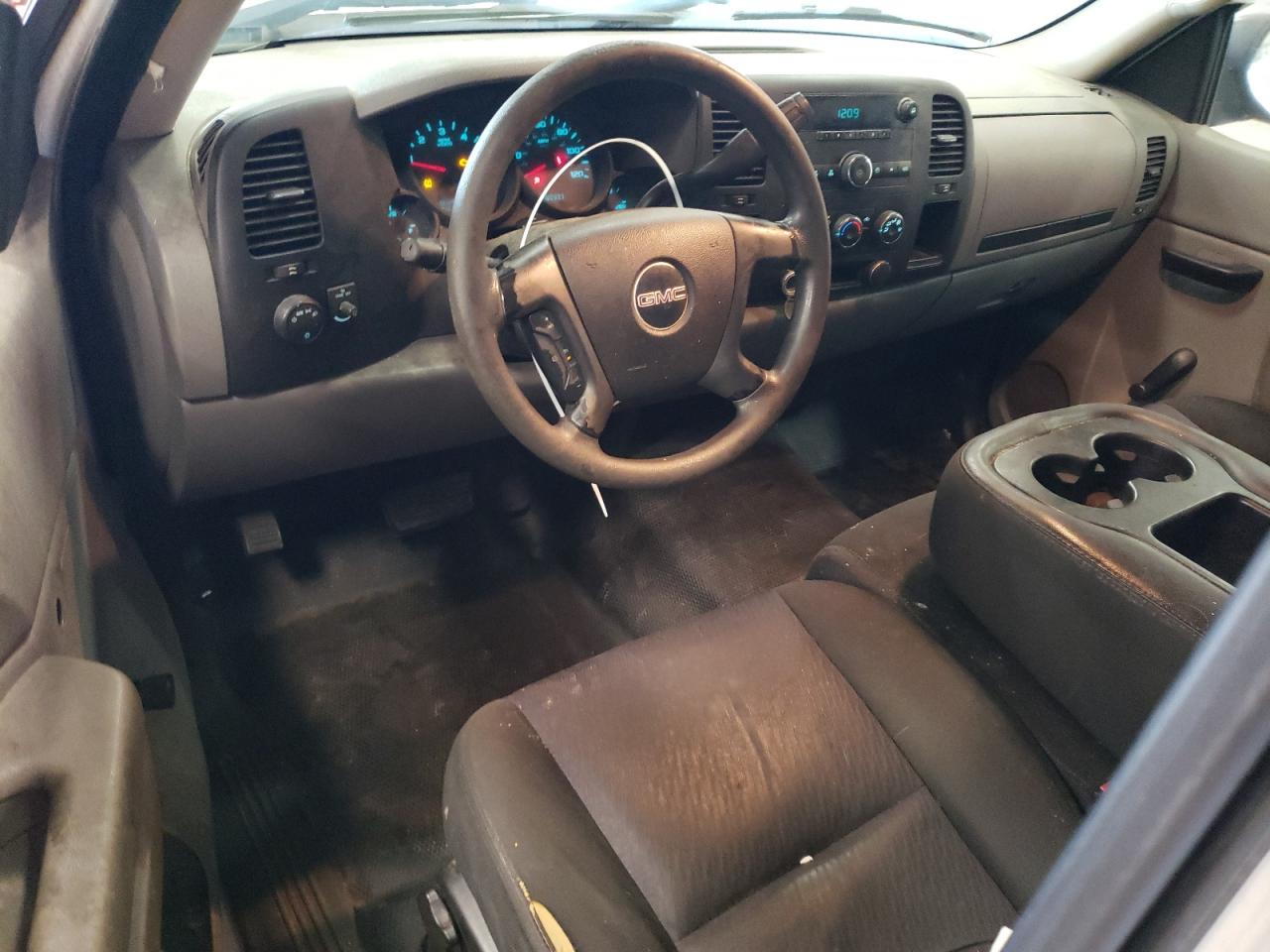 1GTPCTEX9AZ270502 2010 GMC Sierra C1500