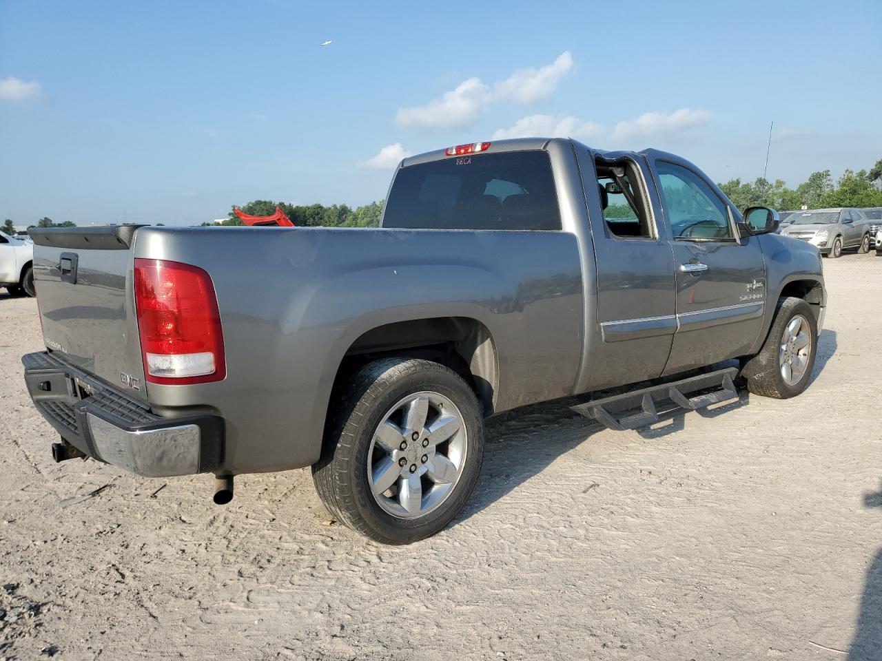 1GTR1VE0XDZ309759 2013 GMC Sierra C1500 Sle