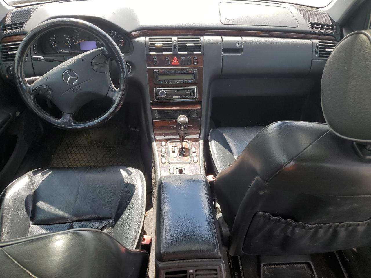 WDBJF82J11X046161 2001 Mercedes-Benz E 320 4Matic