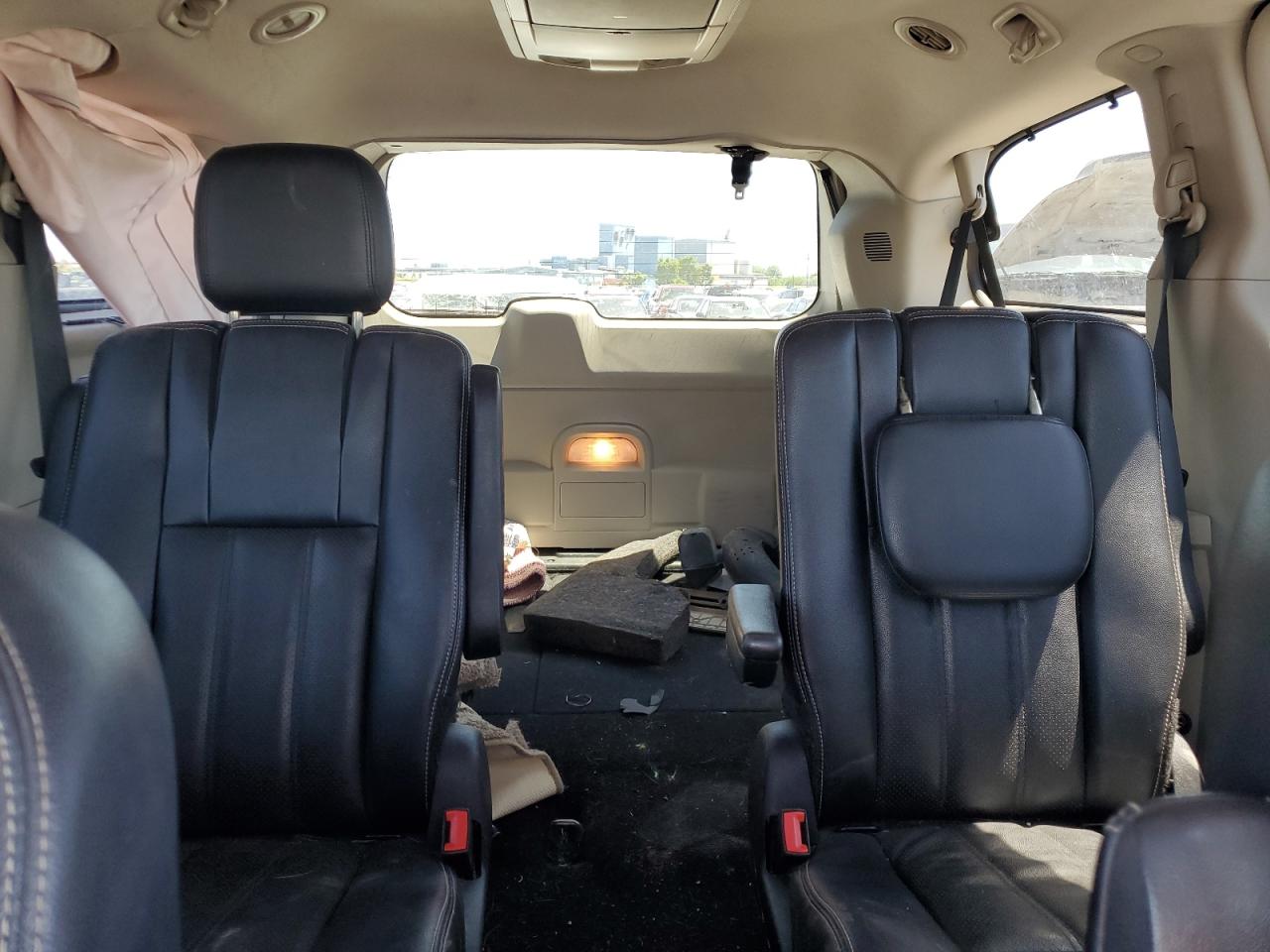 2C4RC1CG9DR751719 2013 Chrysler Town & Country Touring L