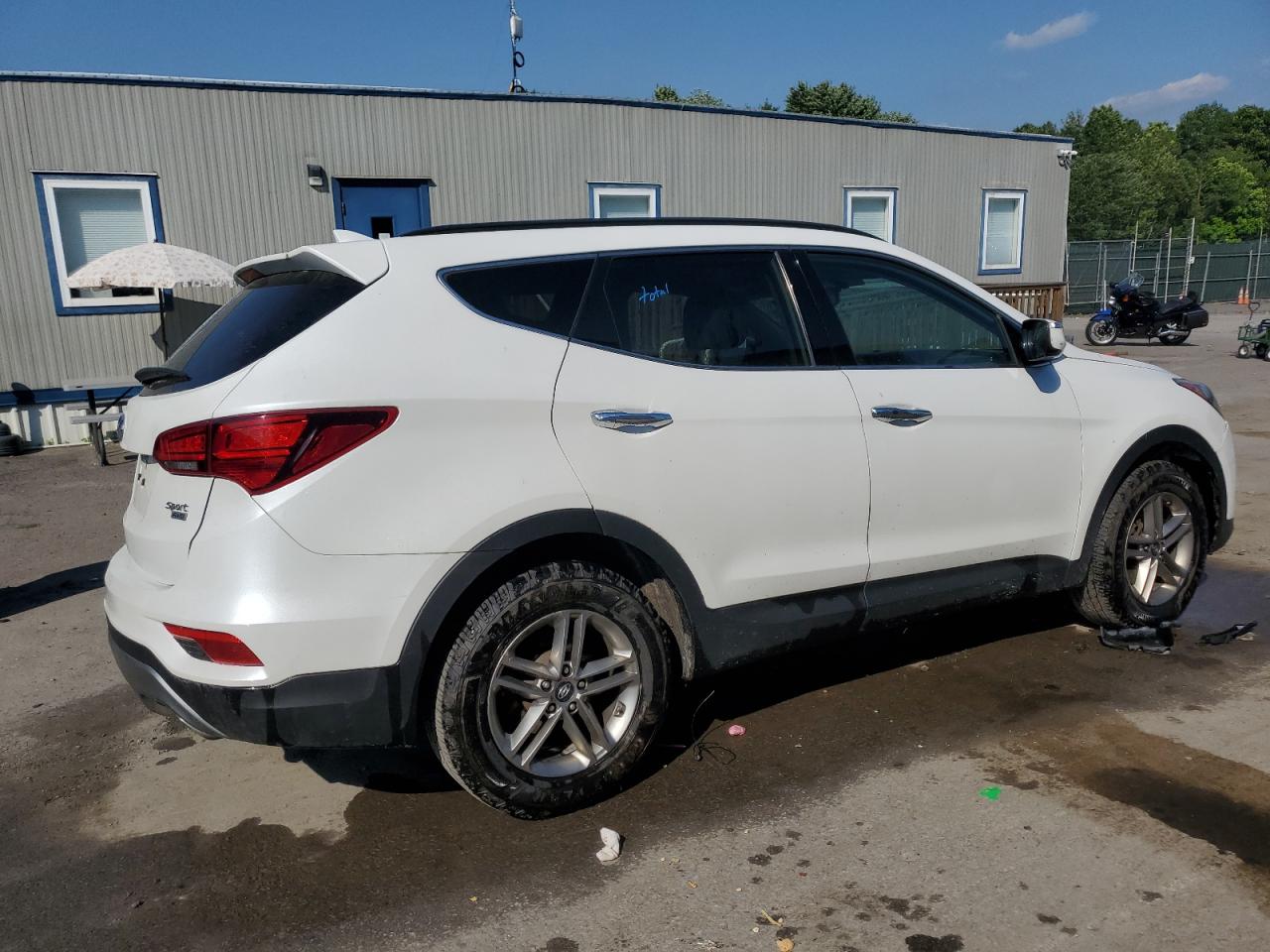 2018 Hyundai Santa Fe Sport vin: 5NMZUDLB3JH058881