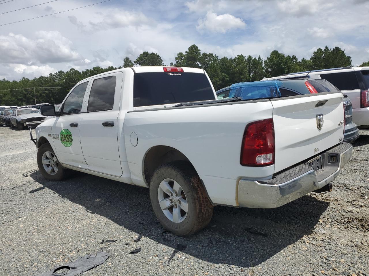 2017 Ram 1500 St vin: 3C6RR7KT7HG681866