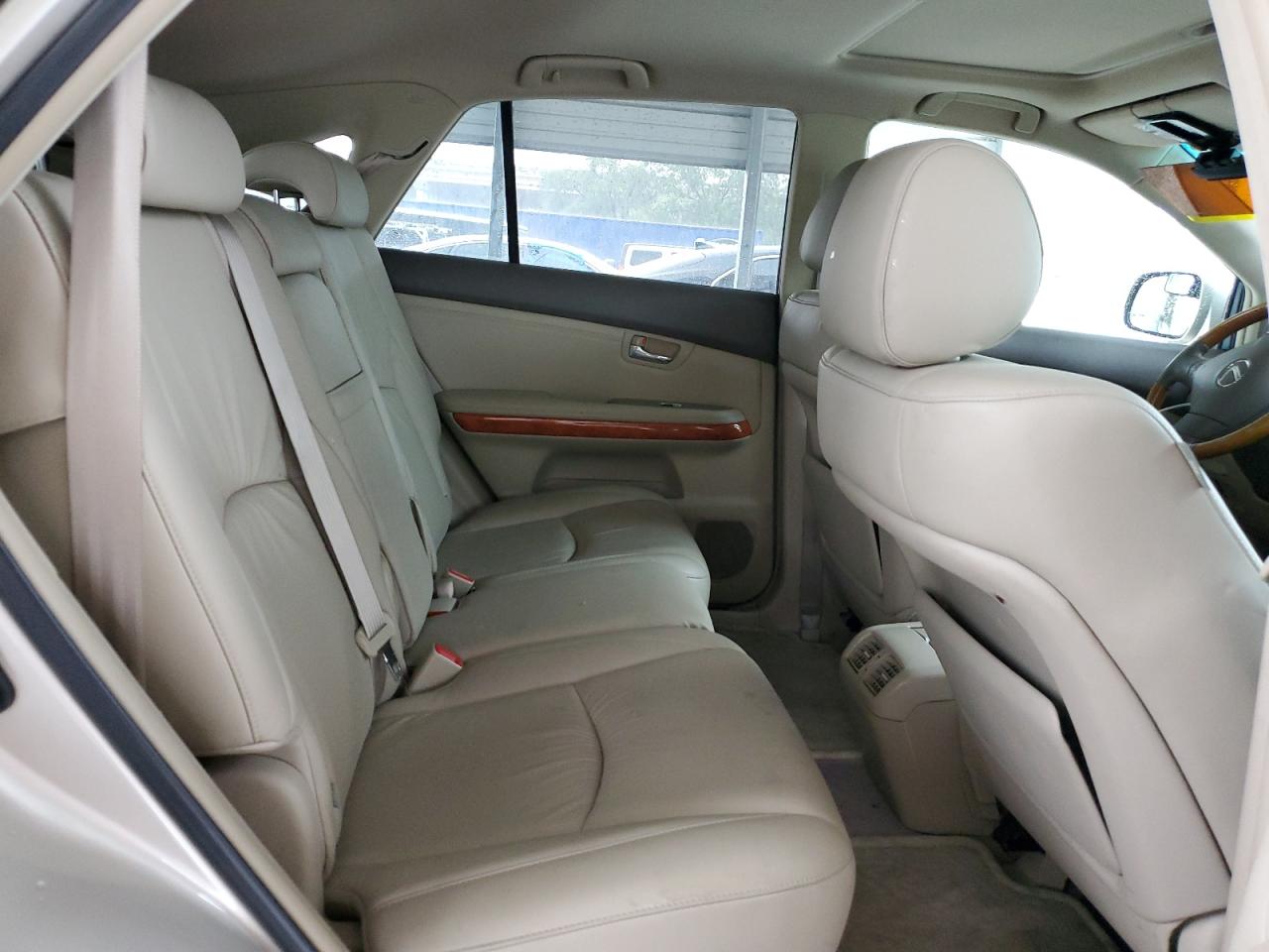 2T2GA31U84C013603 2004 Lexus Rx 330