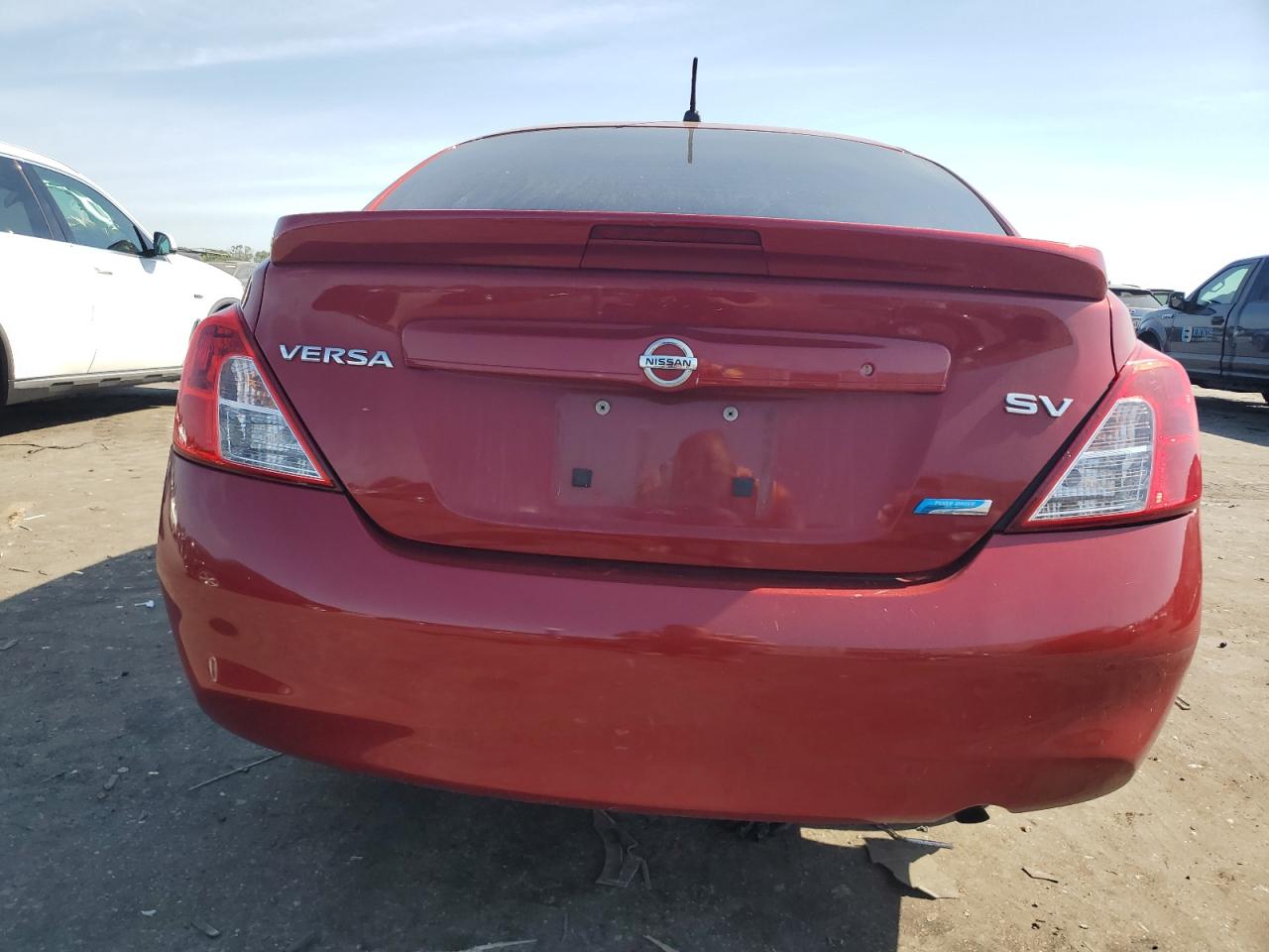 3N1CN7AP4EL829122 2014 Nissan Versa S