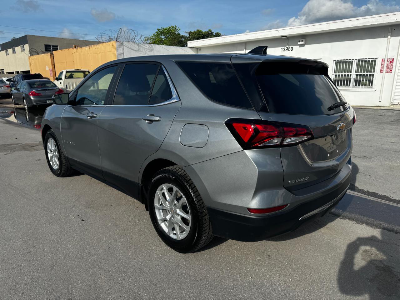 2023 Chevrolet Equinox Lt vin: 3GNAXKEG2PS202950