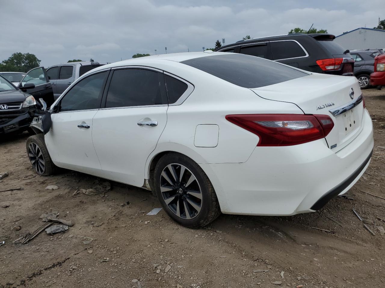 1N4AL3AP8JC268115 2018 Nissan Altima 2.5