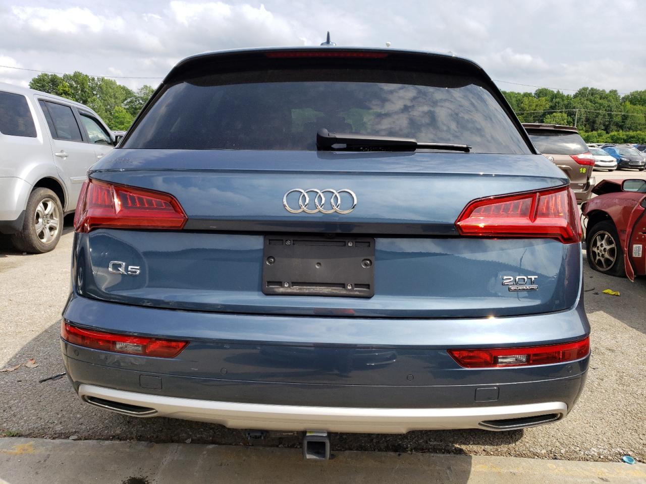 WA1BNAFY3J2203011 2018 Audi Q5 Premium Plus