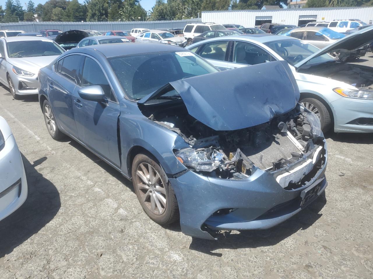 2014 Mazda 6 Sport vin: JM1GJ1U68E1160354