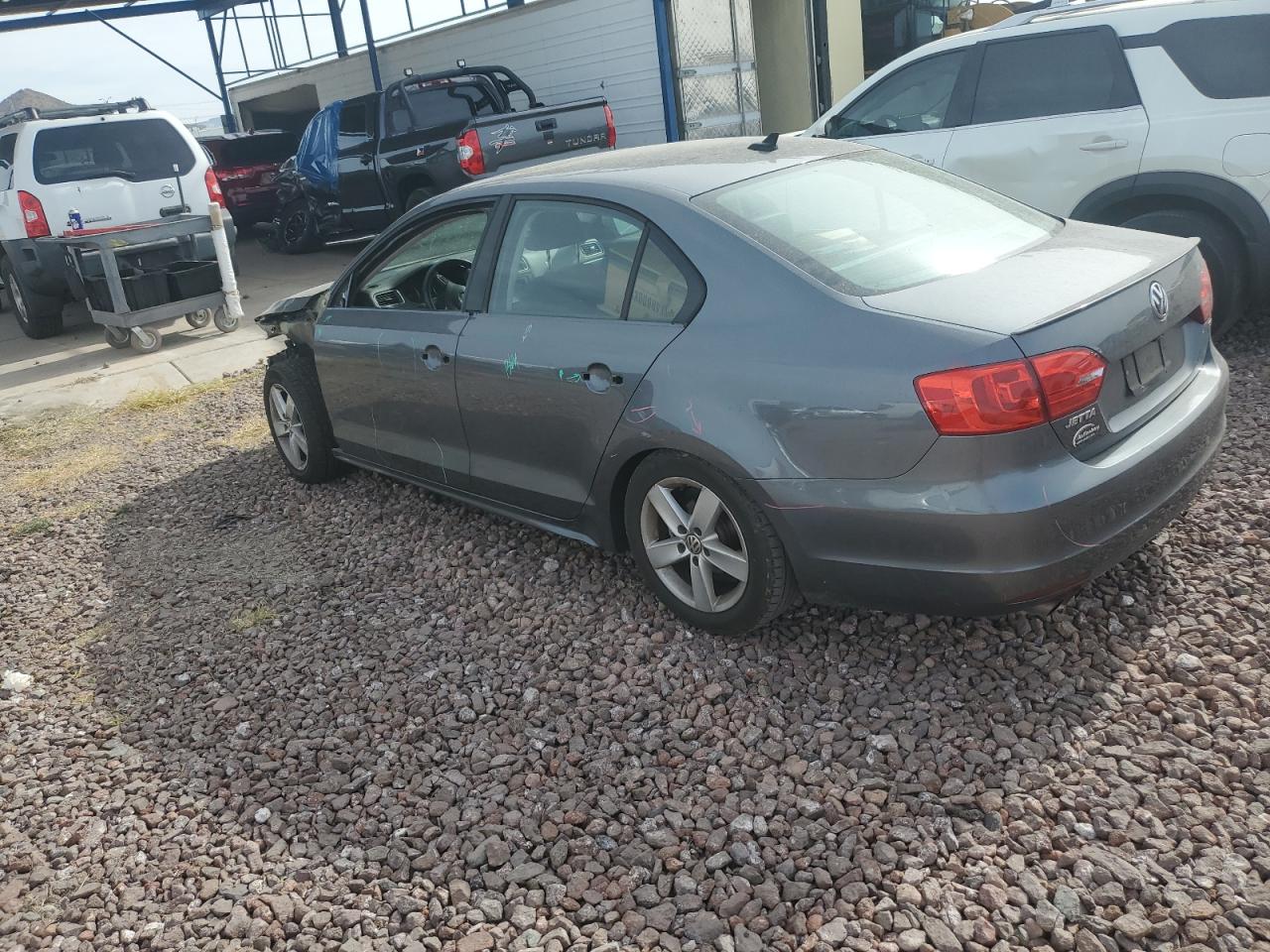 3VWLL7AJ3EM383051 2014 Volkswagen Jetta Tdi