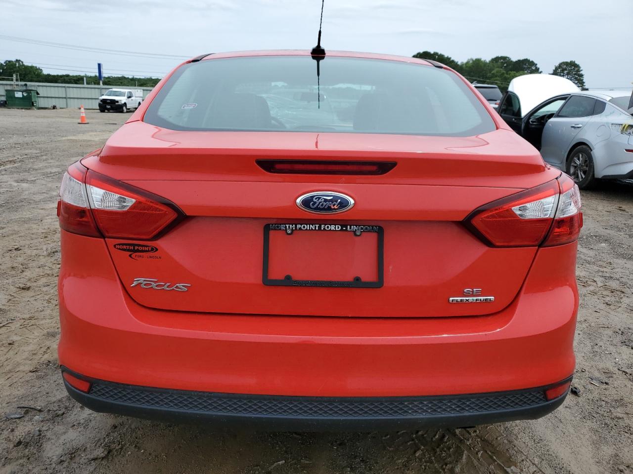 1FADP3F25EL304637 2014 Ford Focus Se