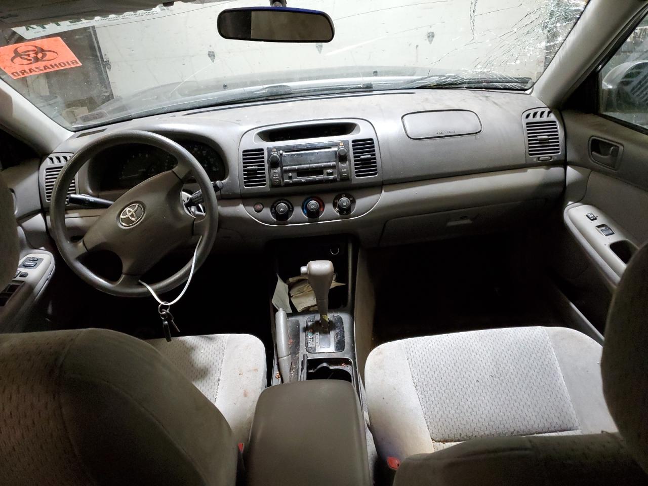 4T1BE32K24U924816 2004 Toyota Camry Le