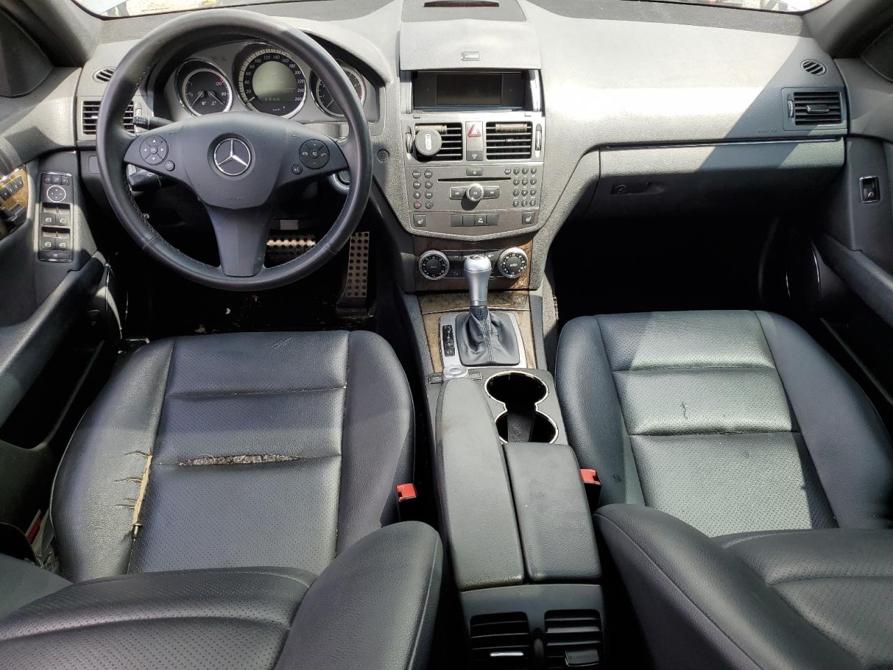 WDDGF8BB4AF463421 2010 Mercedes-Benz C 300 4Matic