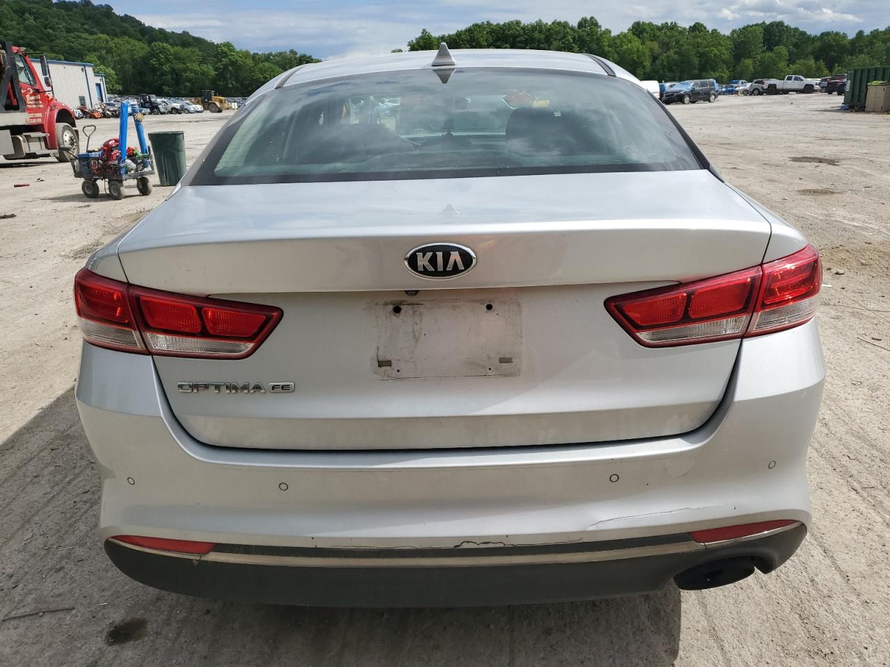 5XXGT4L33JG186412 2018 Kia Optima Lx