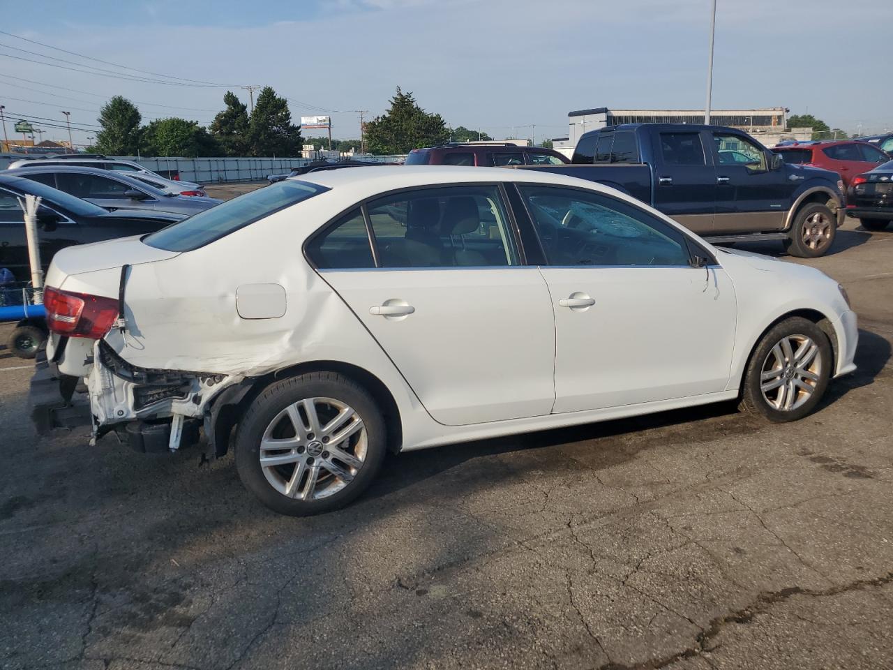 2017 Volkswagen Jetta S vin: 3VW2B7AJ8HM349822