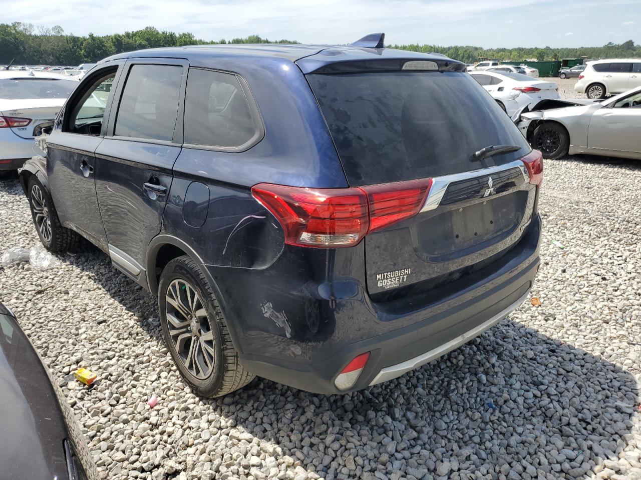 2018 Mitsubishi Outlander Es vin: JA4AD2A32JZ006564