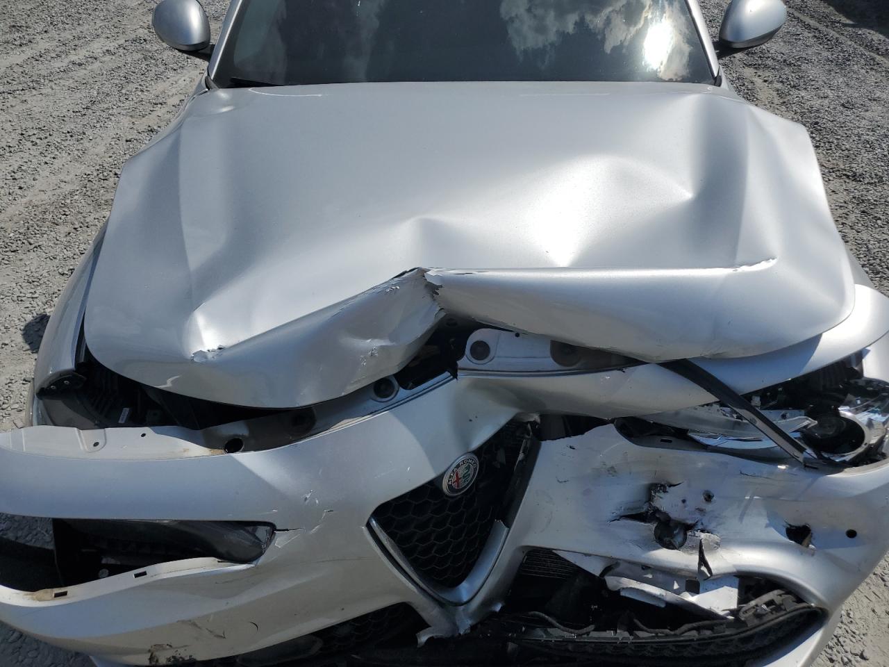 ZARFAEEN6J7574898 2018 Alfa Romeo Giulia Ti Q4