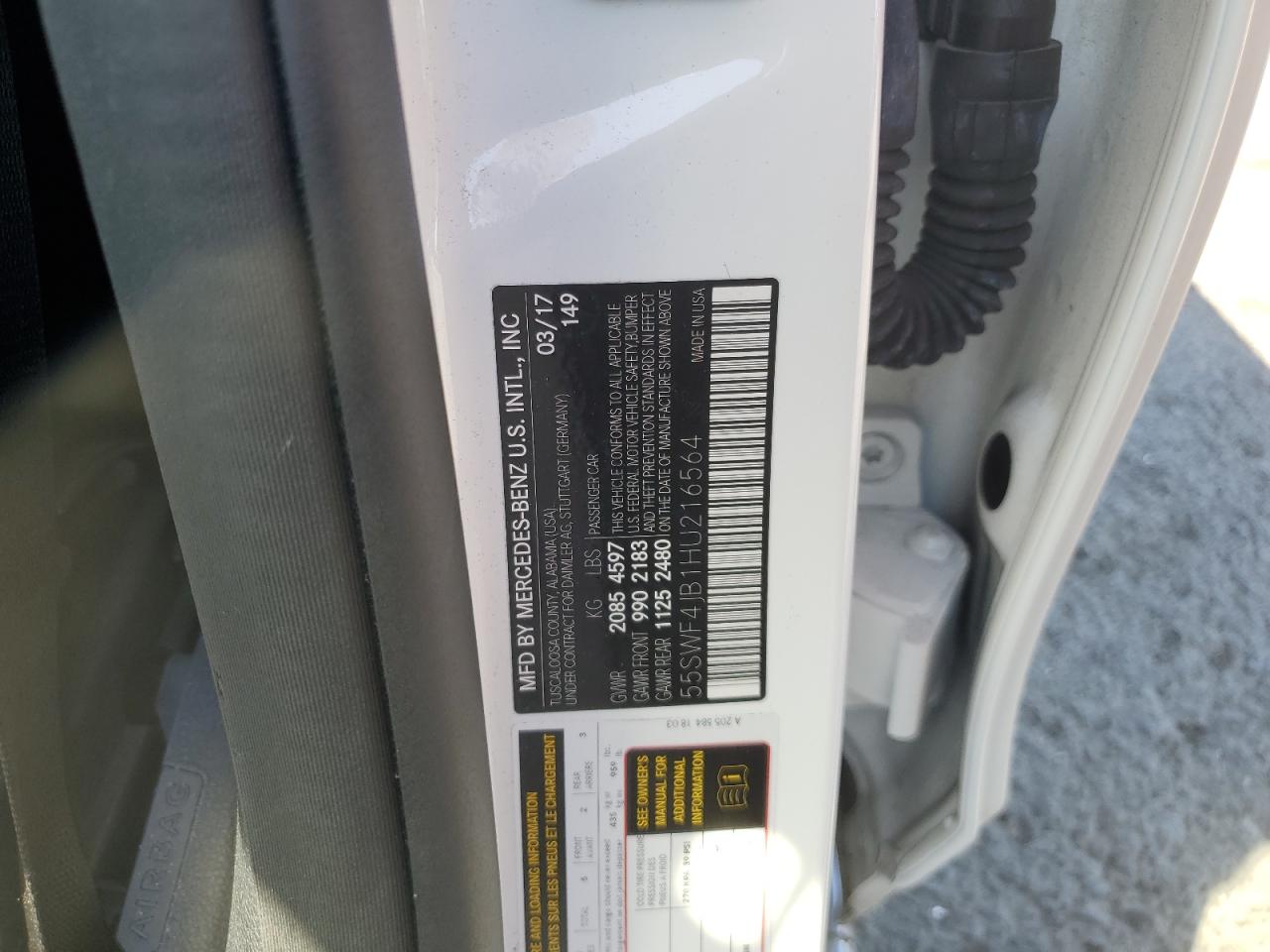 55SWF4JB1HU216564 2017 Mercedes-Benz C 300