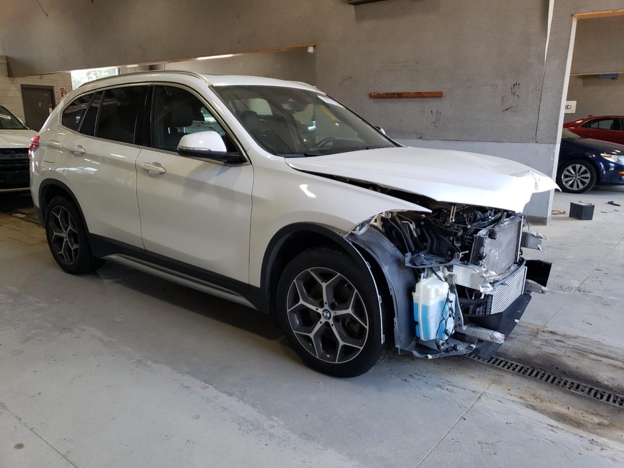 2018 BMW X1 xDrive28I vin: WBXHT3C35J3H31174