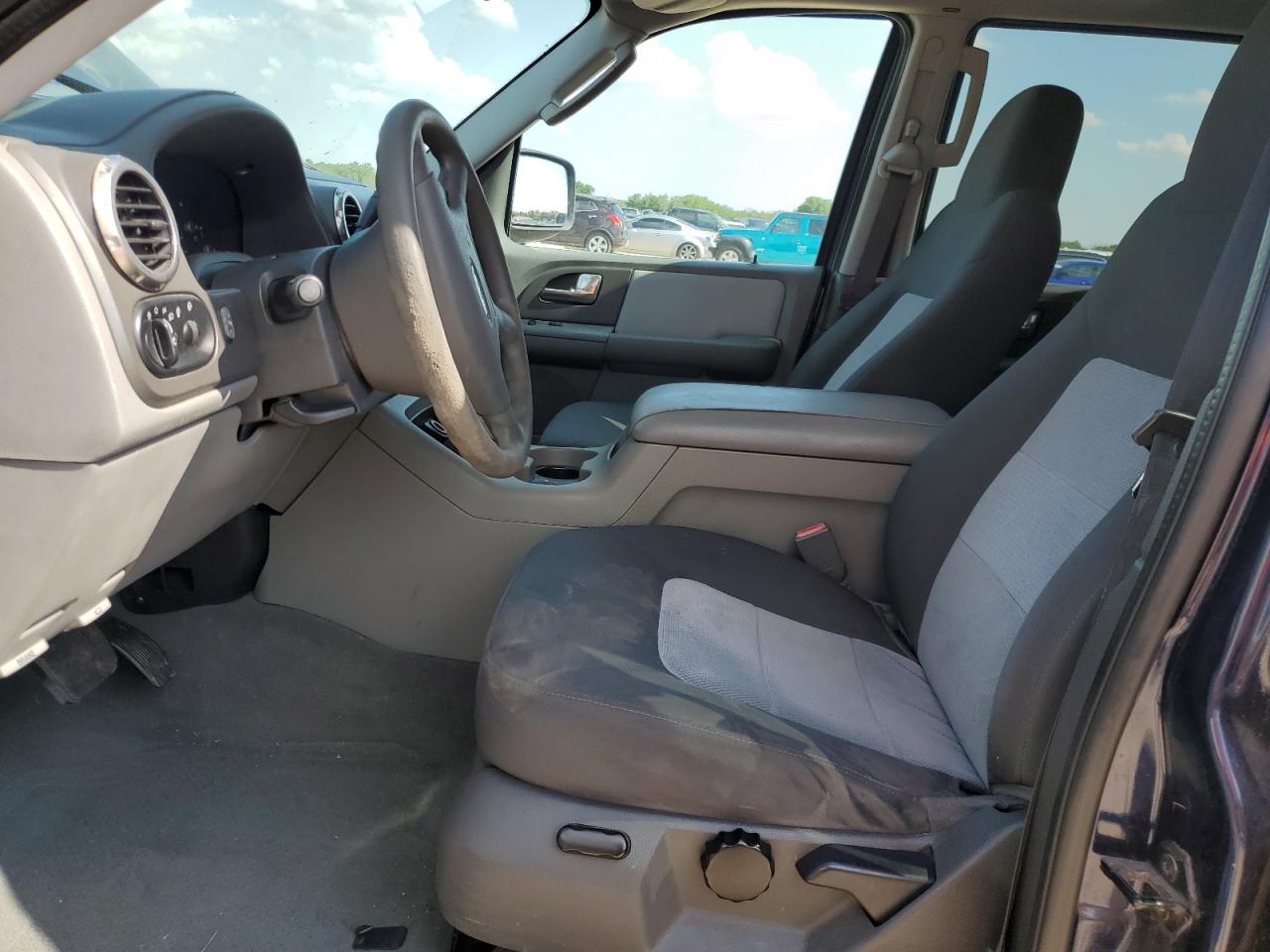 1FMFU15L64LB30601 2004 Ford Expedition Xlt