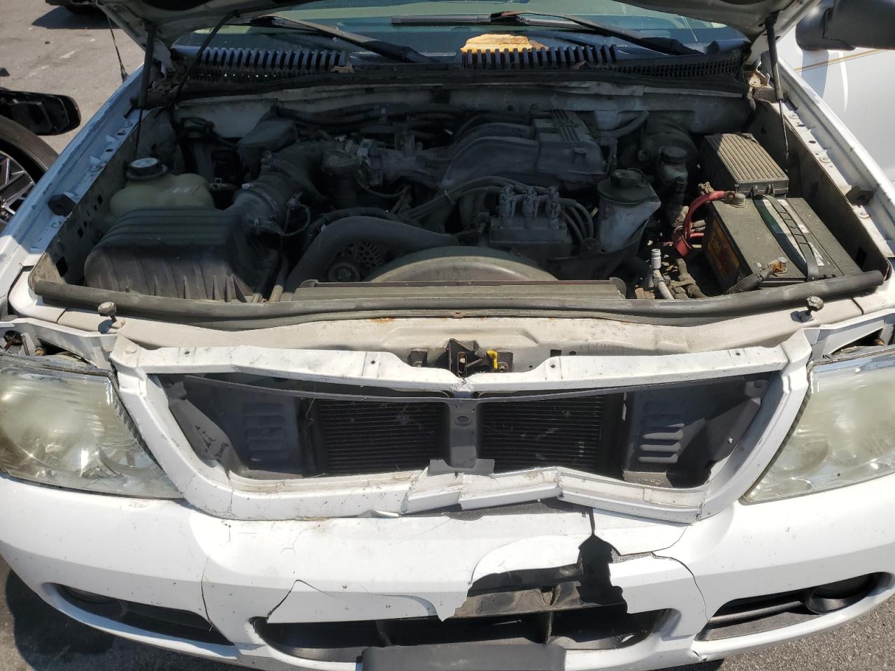 1FMZU73E74UC23030 2004 Ford Explorer Xlt